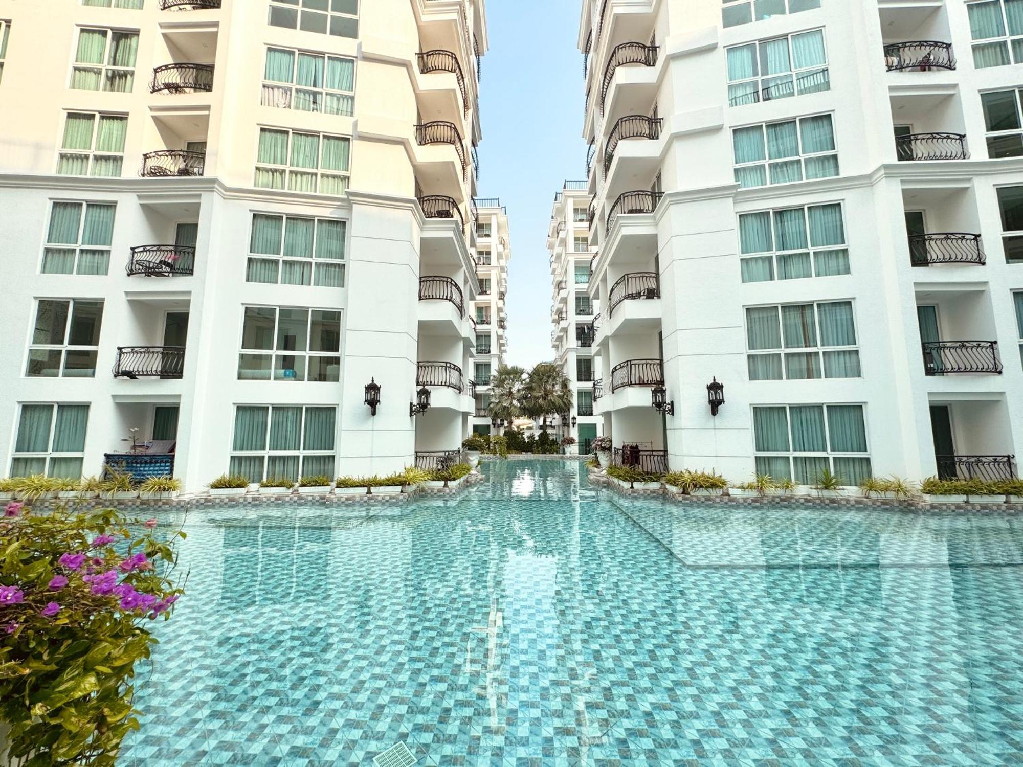 City Garden Olympus Condo & Yahaha Pattaya Buitenkant foto